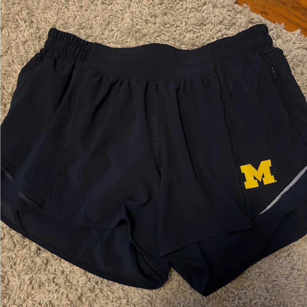 Michigan Lululemon Hottie Hots